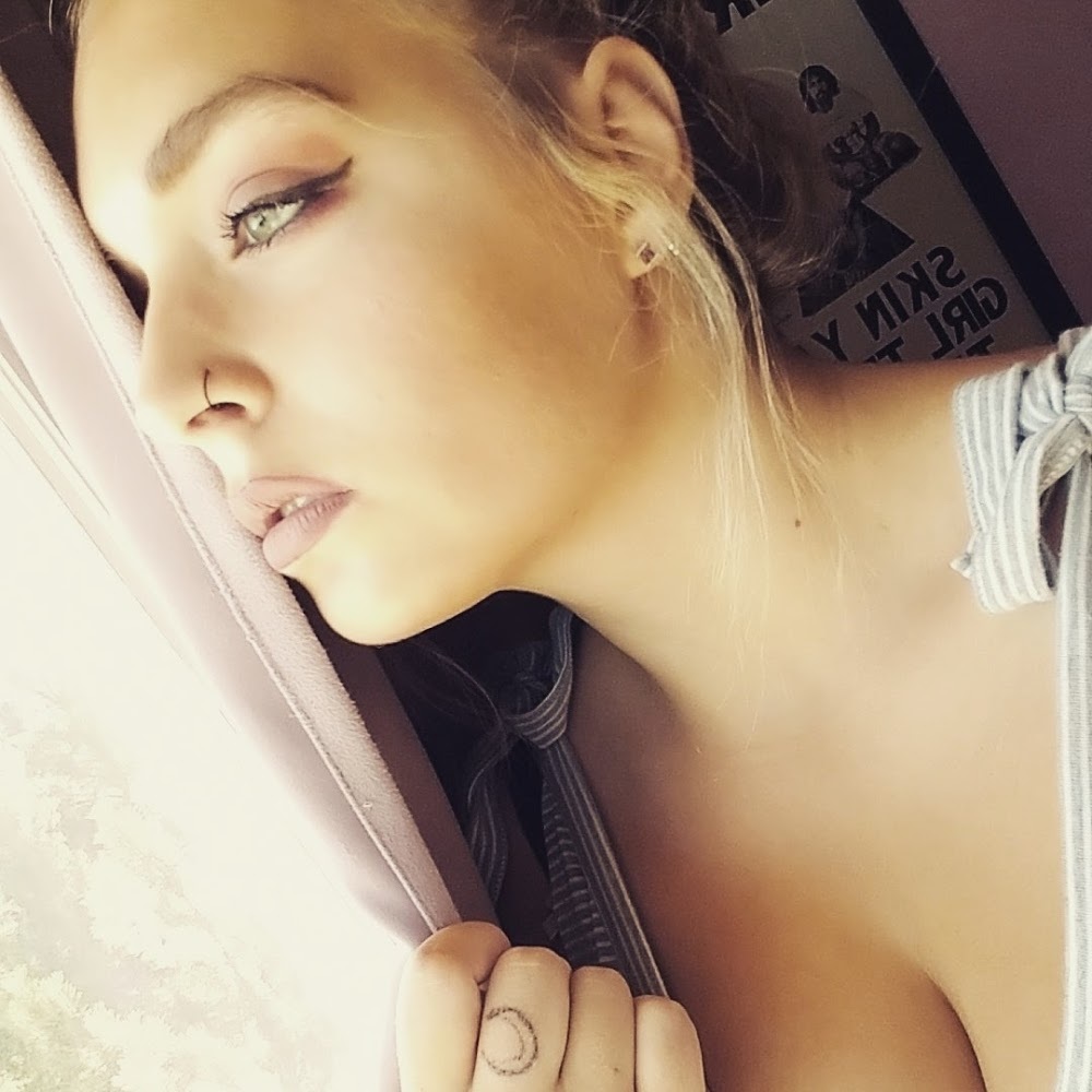 Meet your Posher, Sophia